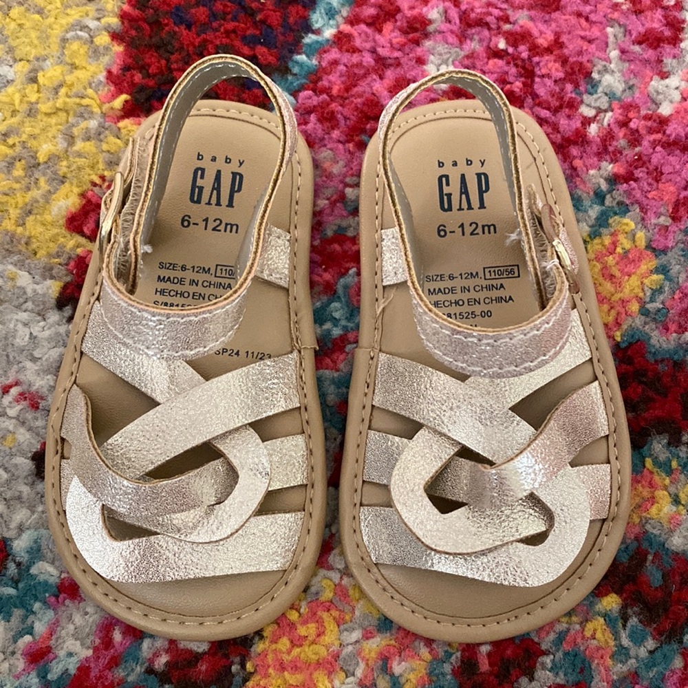 Brand New Baby Gap Gold Metallic Strappy Sandals 6-12M